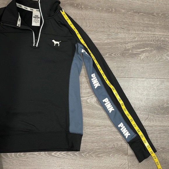 NWOT PINK Victoria’s Secret Ultimate Quarter Zip Pullover Logos Top XS - Picture 11 of 16